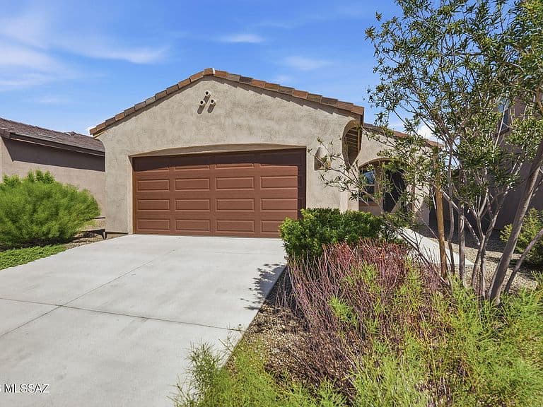 942 W Calle Lindo Clavel photo 3