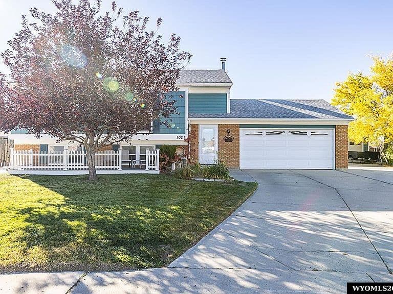 1021 Ford Cir photo 5
