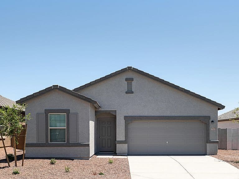 2431 E Equine Dr photo 2