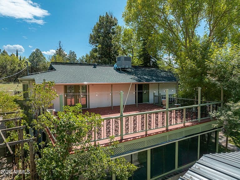 4025 E SYCAMORE Lane photo 5