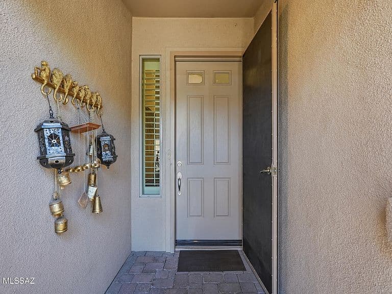 61776 E Oakwood Dr photo 5