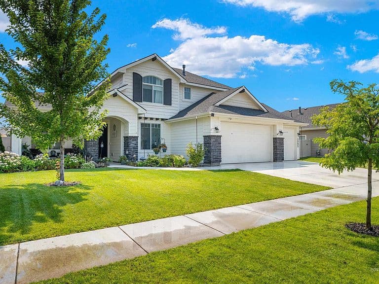 2095 N Windmill Way photo 3