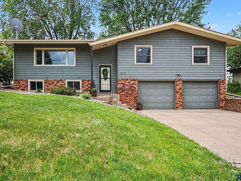 4213 S Hickory Hill Rd photo 1