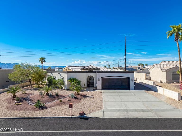 2601 Palo Verde Blvd N photo 1