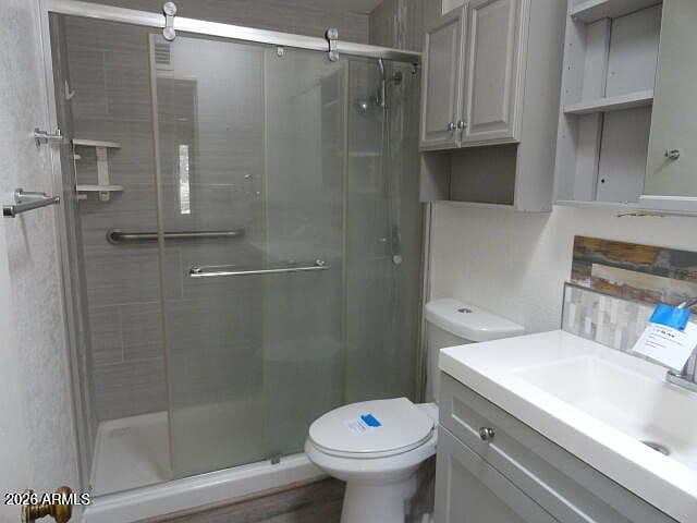 116 Wolfe St photo 5