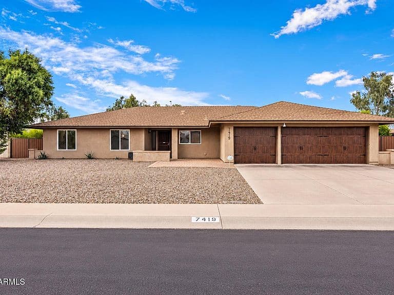 7419 E TURQUOISE Avenue photo 1