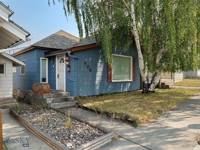 605 Walnut St photo 1