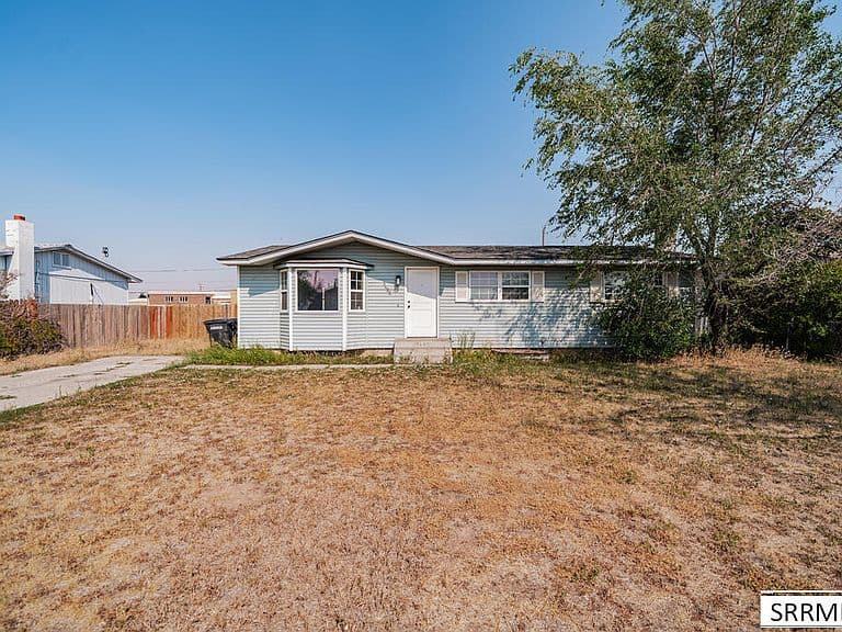 3455 S Ross Ave photo 1