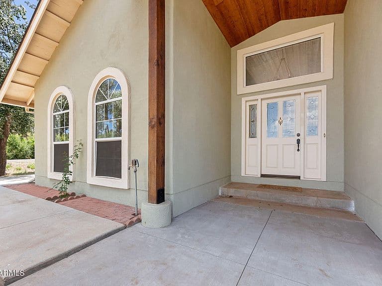 2155 Chisholm Trail photo 2