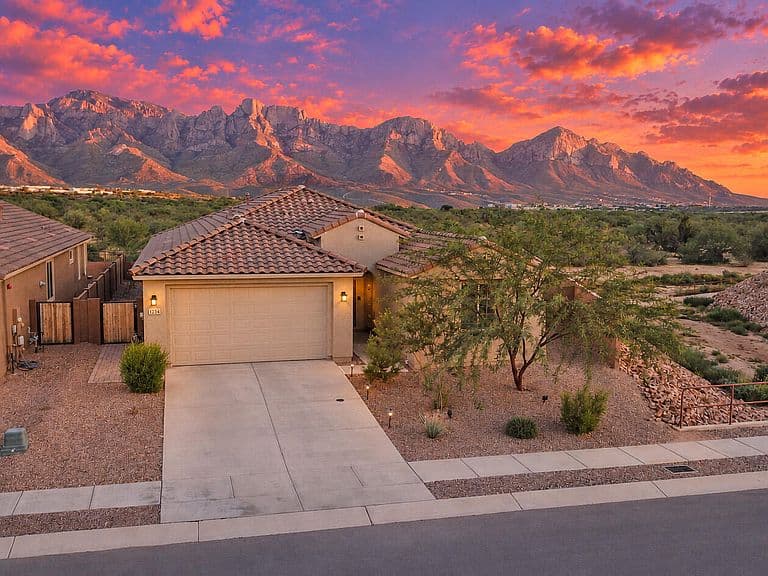 1254 E Paseo Arroyo Mayor photo 2