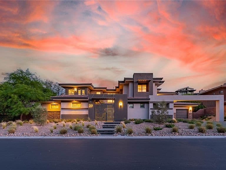 29 Soaring Bird Ct photo 1