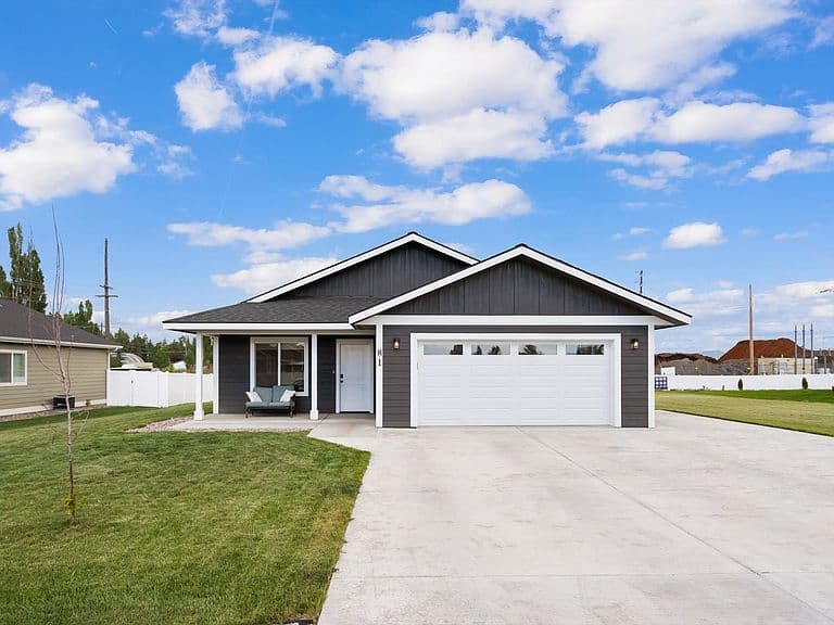 81 Shorty Way photo 2