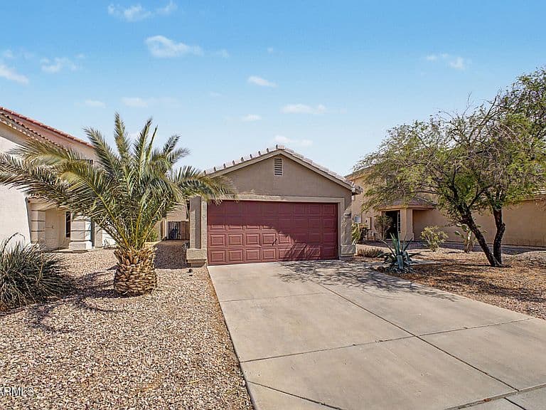 22093 W SOLANO Drive photo 3