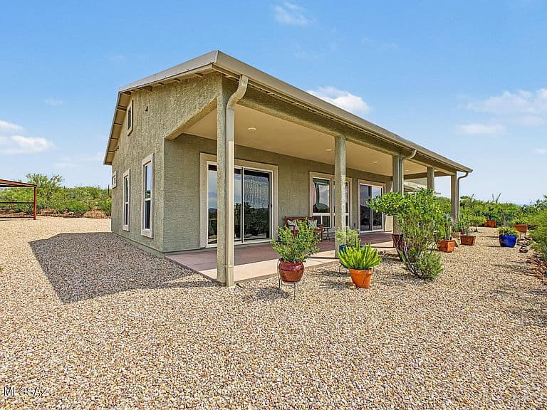 47062 E Chuckwagon Ranch Rd photo 2