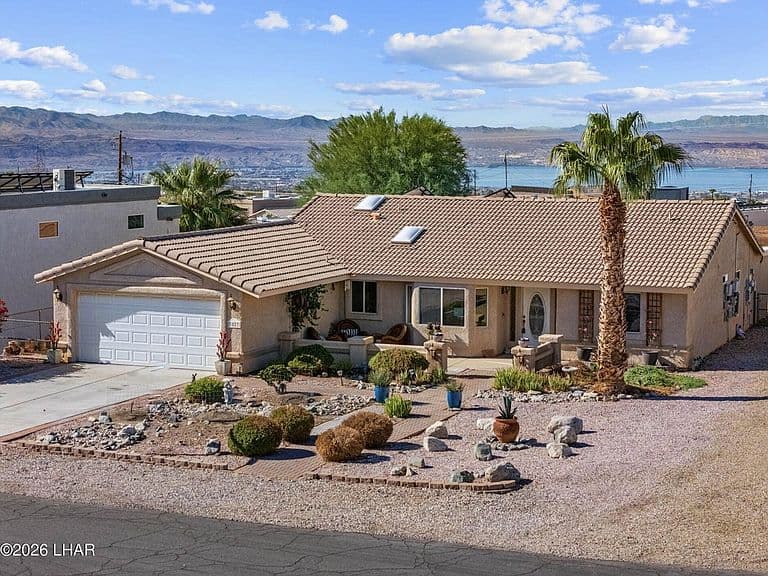 3527 Vega Ct photo 1