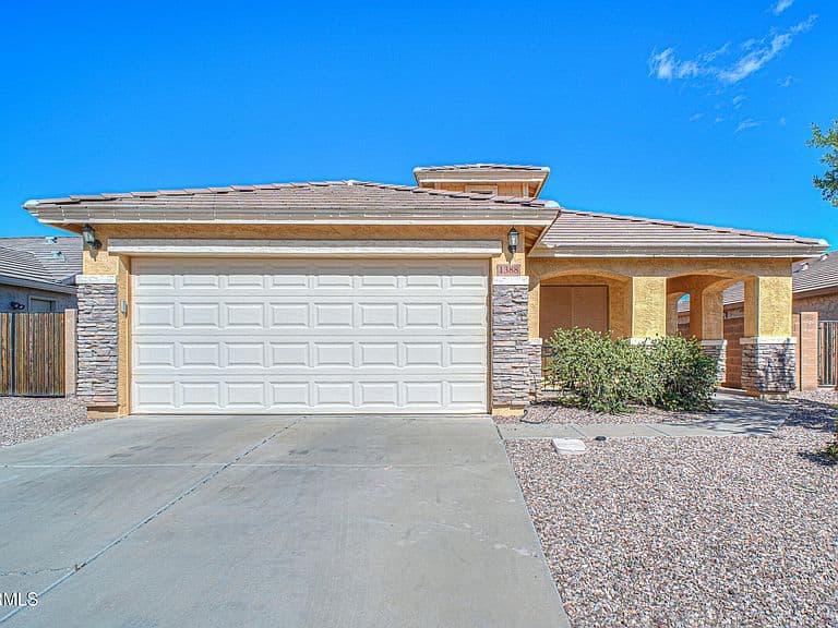1388 E NATASHA Drive photo 1