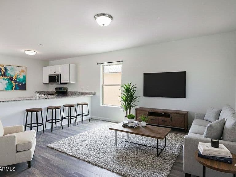 3888 N Princeton Ln photo 5