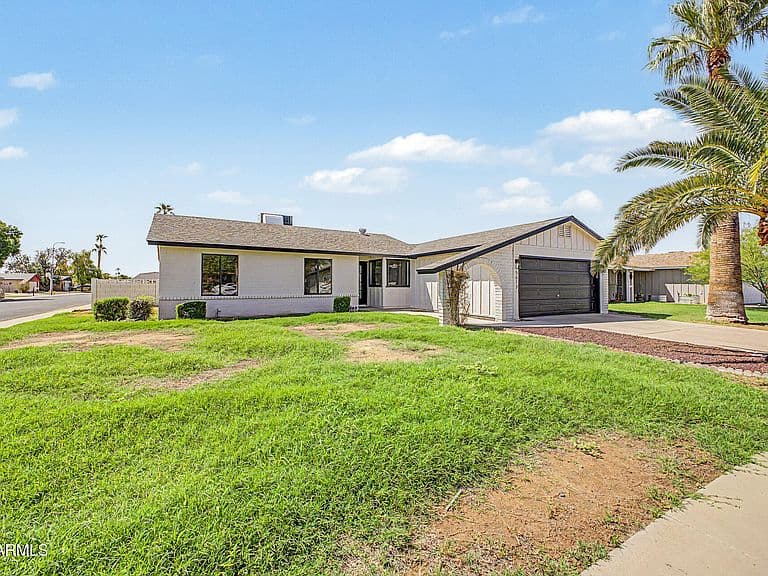 5617 W COCHISE Drive photo 5