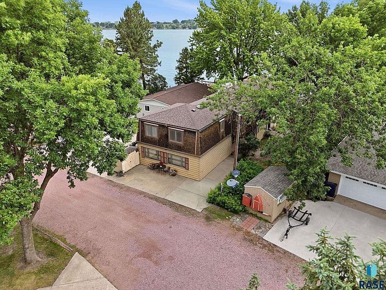 46246 S Shore Pl photo 3