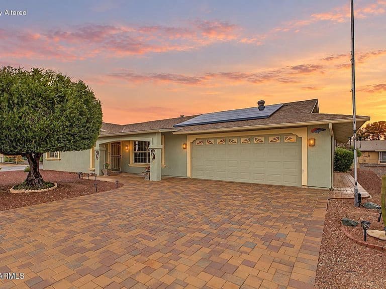 19438 N Sombrero Circle photo 1