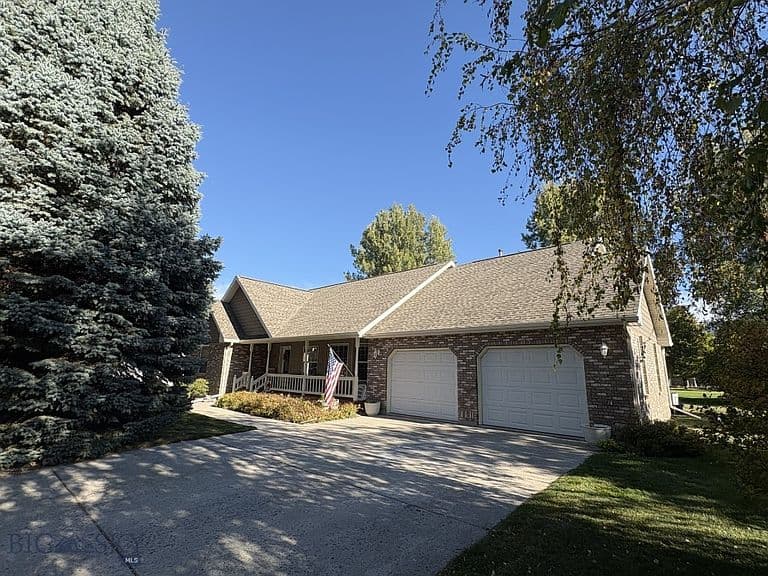 3212 Augusta Dr photo 2