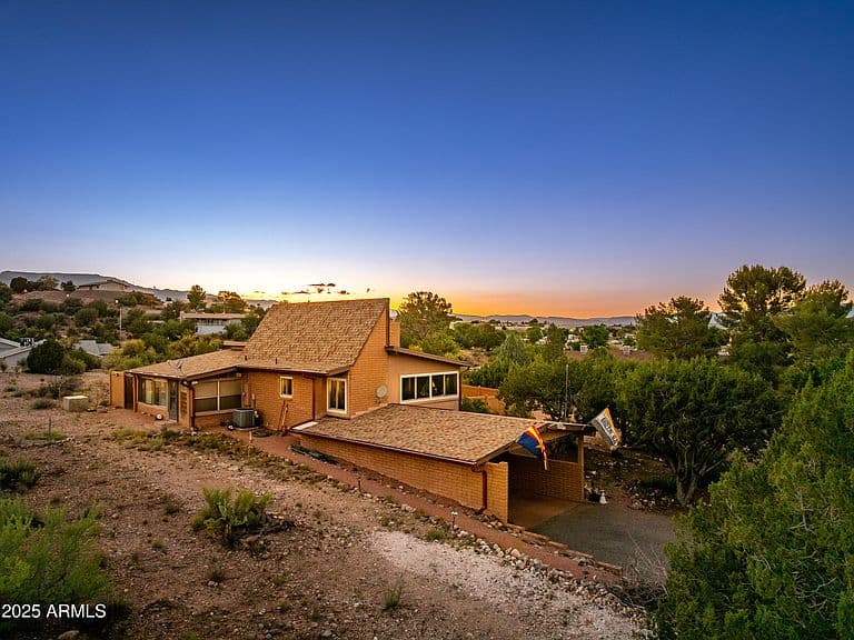 2645 E Lobo Circle photo 3