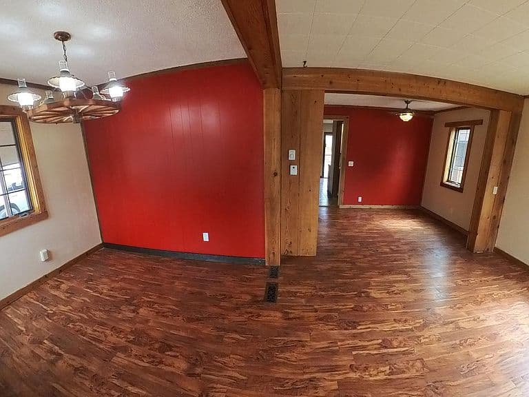 438 S Elmwood Ave photo 4