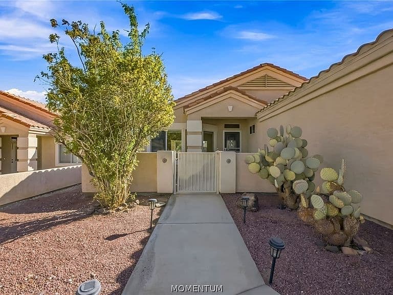 2459 Frontier Lane photo 3
