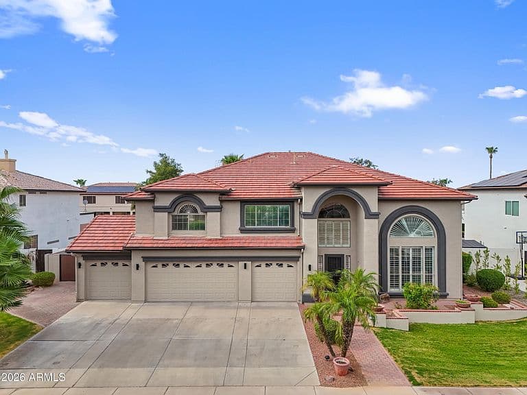 1694 E MEAD Drive photo 2