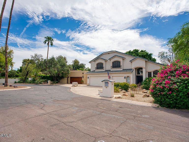 625 W OCOTILLO Road photo 2