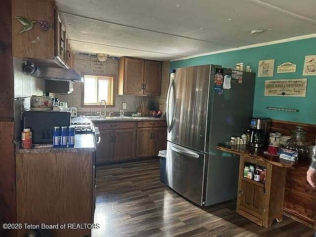 444 Lincoln Ln photo 4