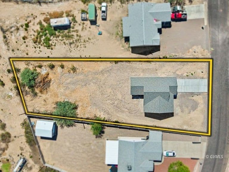 8423 S Navajo Dr photo 4