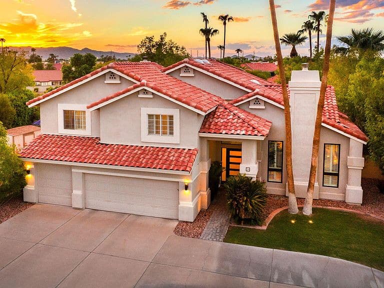 20 E LOS ARBOLES Circle photo 3