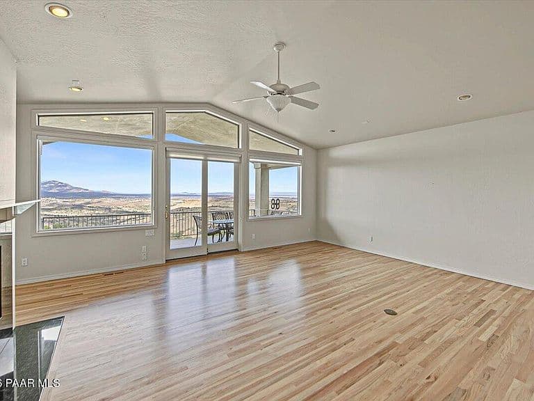 882 Yavapai Hills Dr photo 5