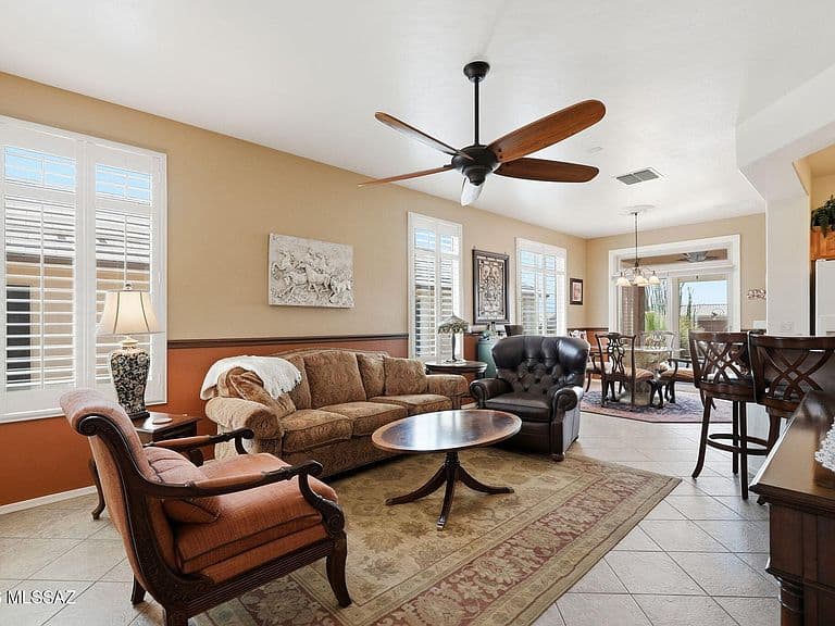550 W Astruc Dr photo 5