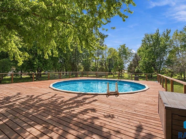 27091 Mariah Pl photo 5