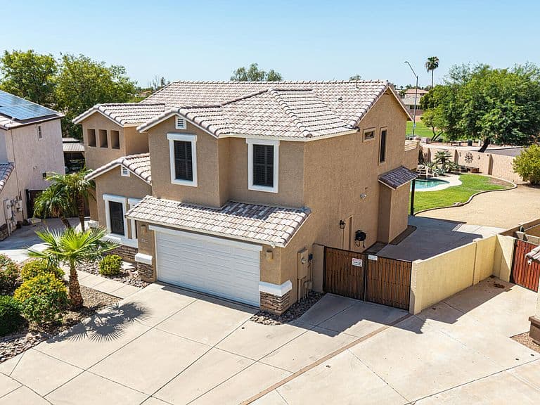16108 N 160TH Avenue photo 5