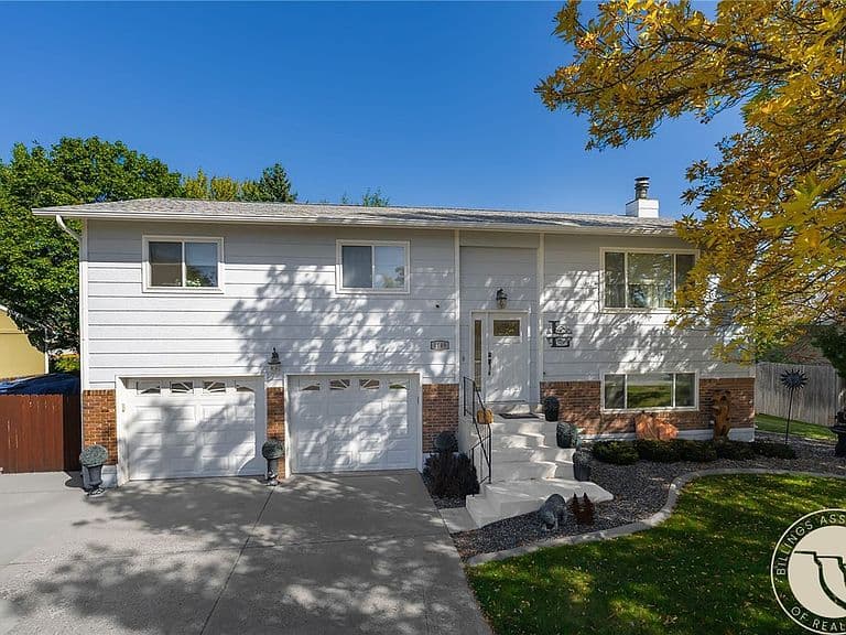1149 Governors Blvd photo 2