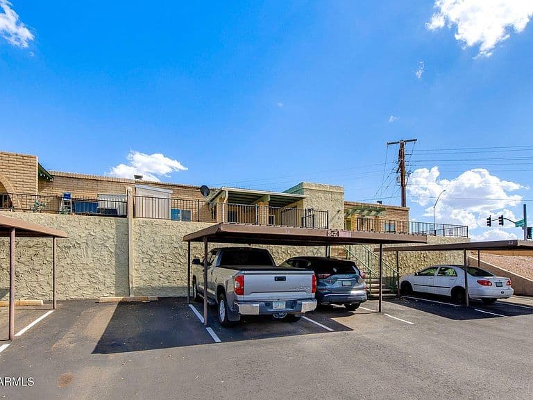1500 W RIO SALADO Parkway #34 photo 3