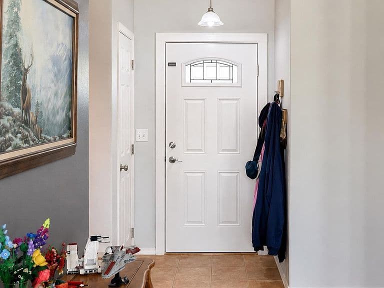 20549 Hancock Ave photo 3