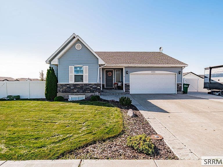 3886 E Cobalt Dr photo 1