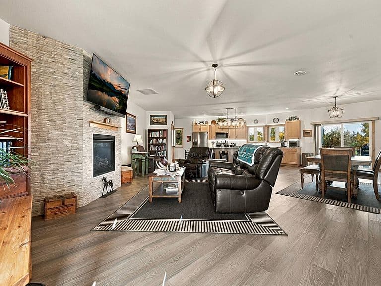 5 Chaparral Ct photo 5