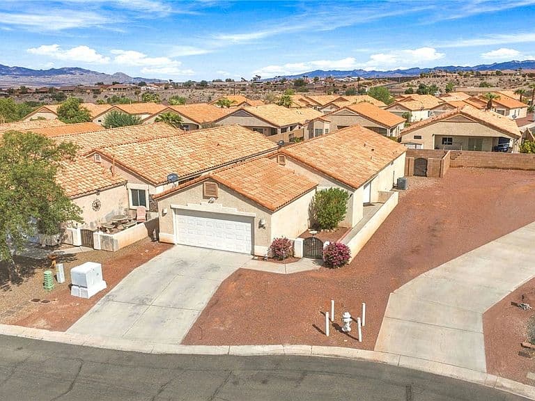 2451 Sabino Drive photo 4