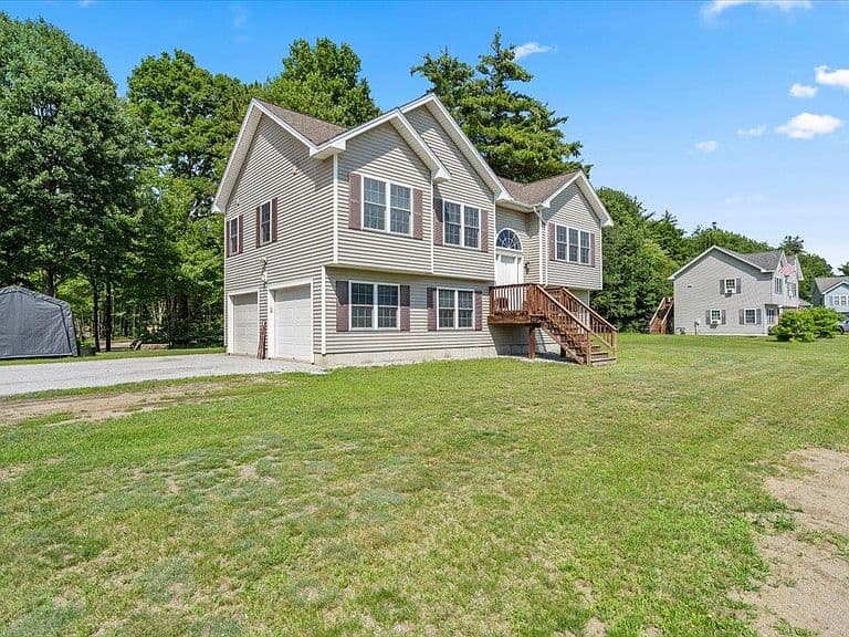 123 Meadow Lane photo 4