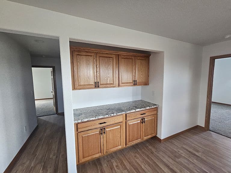 2087 Excalibur Way photo 5
