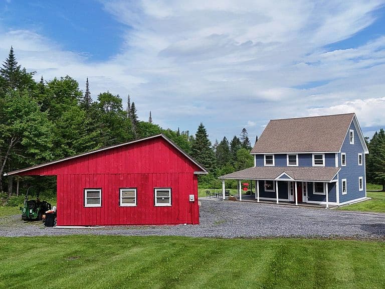 3329 Walden Hill Road photo 2