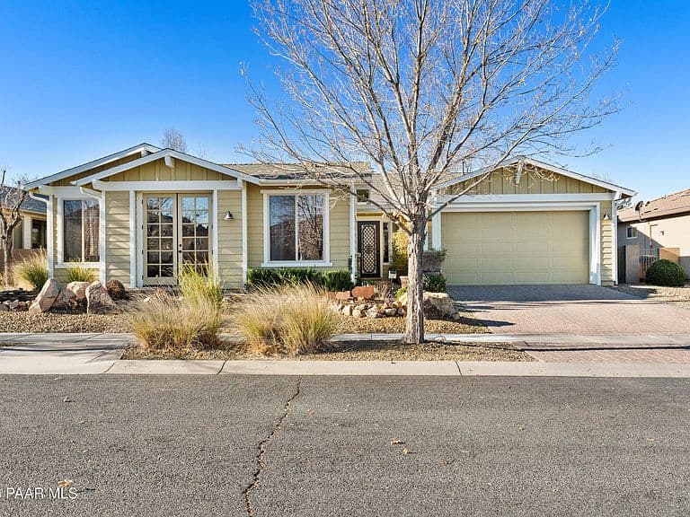1202 N Stillness Dr photo 1