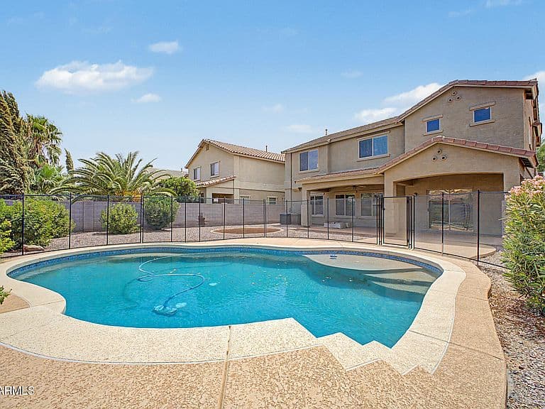 36522 W VELAZQUEZ Drive photo 1