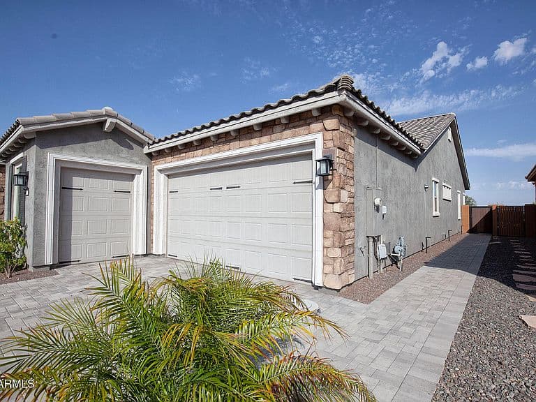 20276 N Wagner Wash Drive photo 4