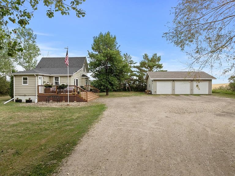 6574 Highway 40 photo 3